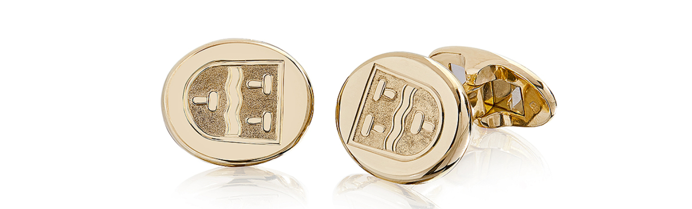 Manschettenknöpfe graviert in Rotgold Manschettenknöpfe in Gold graviert.